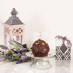 Grey Trellis Giftalicious Caramel Apple Gift Box 